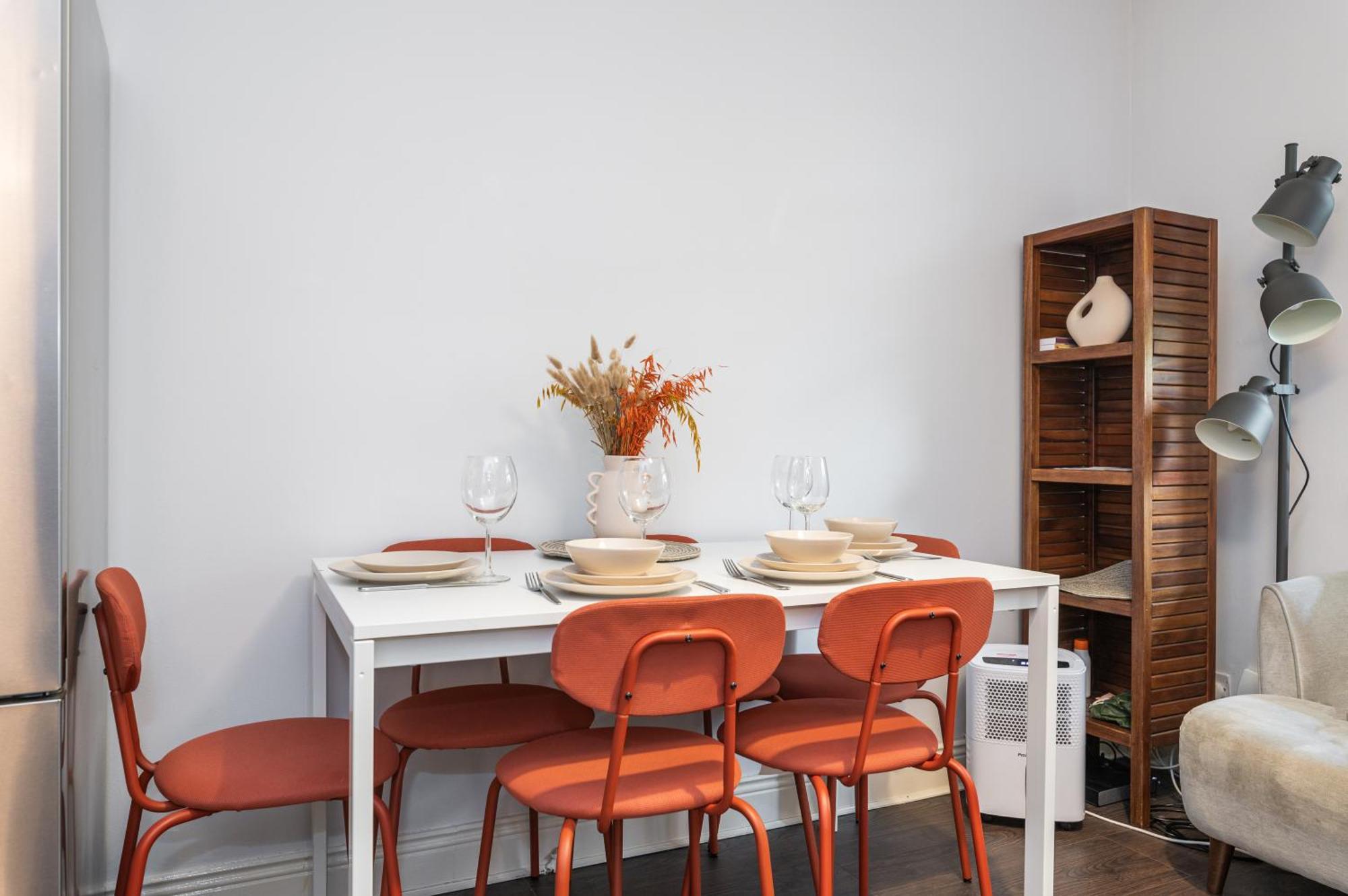 Lovely 2-bed In The Heart Of Apartamento *